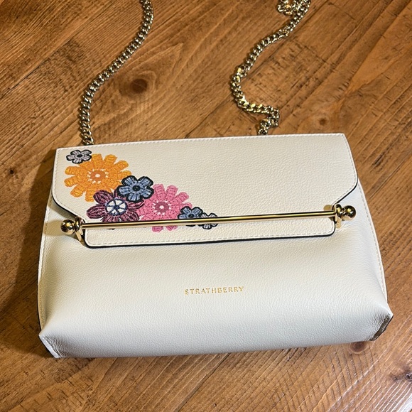 NIB Strathberry Stylist Cream Floral Bag - Picture 1 of 7